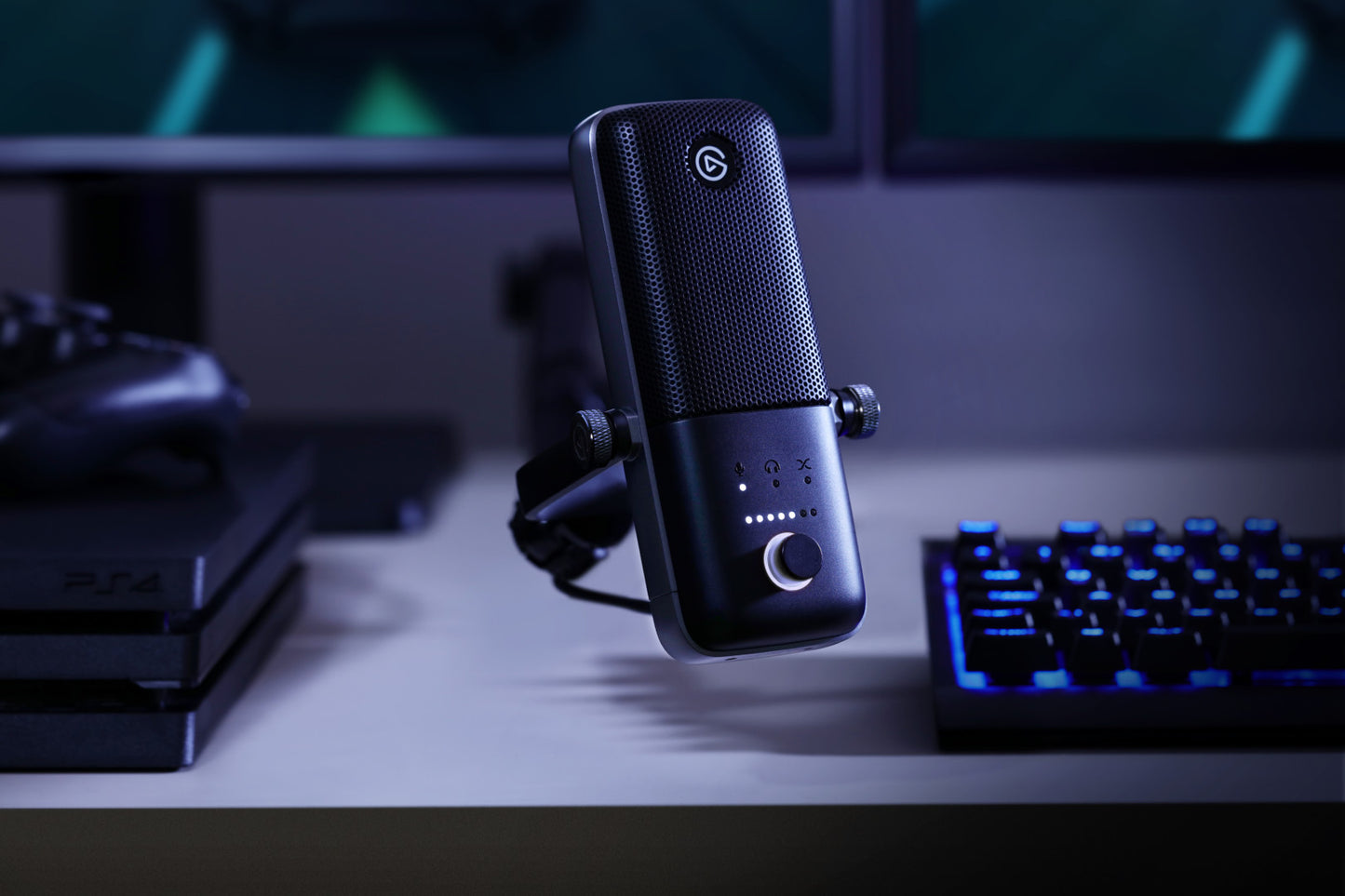 Elgato Wave 3 USB Condenser Microphone and Digital Mixer for Streaming, Recording, Podcasting.