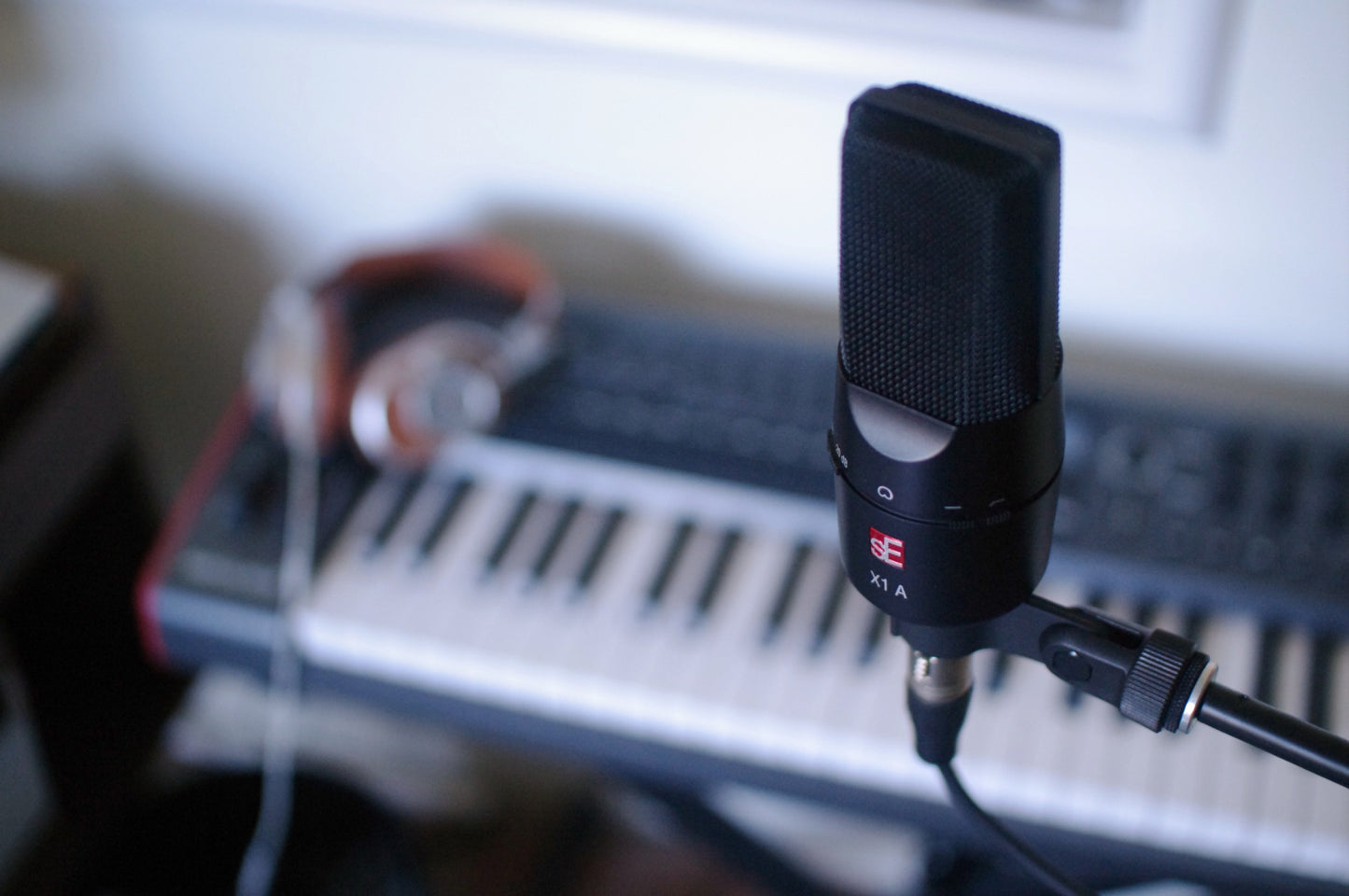sE Electronics X1 A - Cardioid Condenser Microphone